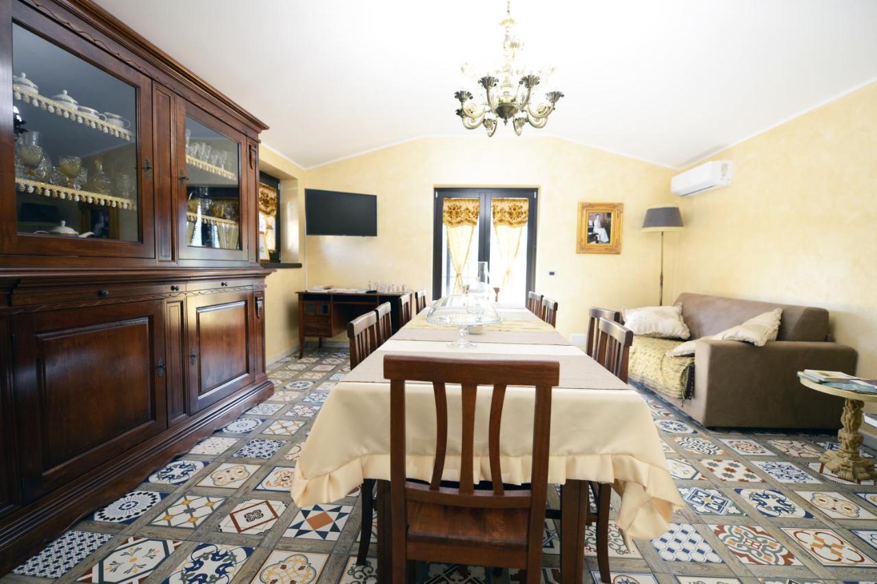 Domus Ansantica Villa Villamaina ภายนอก รูปภาพ
